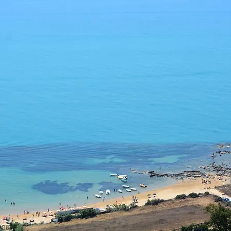 Mediterraneo Bed & Breakfast *